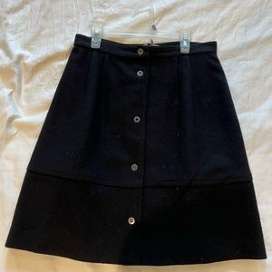 Button front black size 6 Tocca mini skirt. Never worn